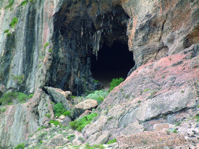 Ein Rückzugsgebiet für die Natur - die Höhlen von Sokotra/Jemen